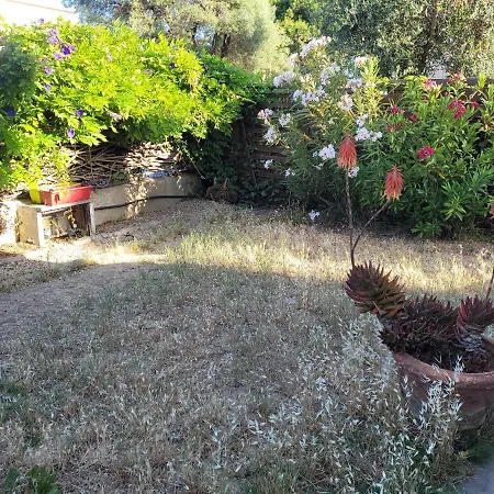 La Desiree - De Villa, 68m2, 8 Personnes Max, Climatise, 4 Etoiles, 120m2 De Jardin Et Parking, Wifi, Vu Holiday home *